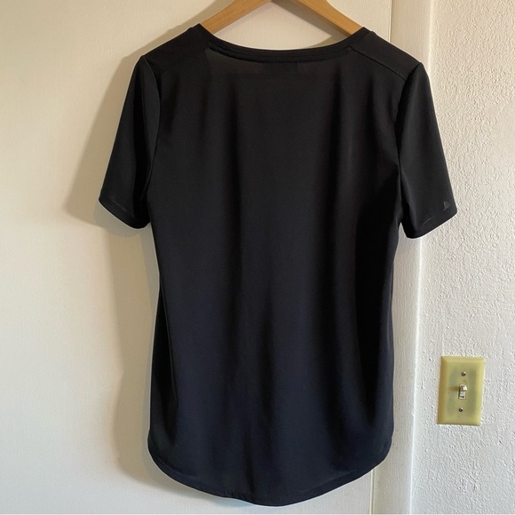 BABATON Scoop Neck Tops Size Med Black Stretch Office Career Lightweight‎ - Picture 2 of 9